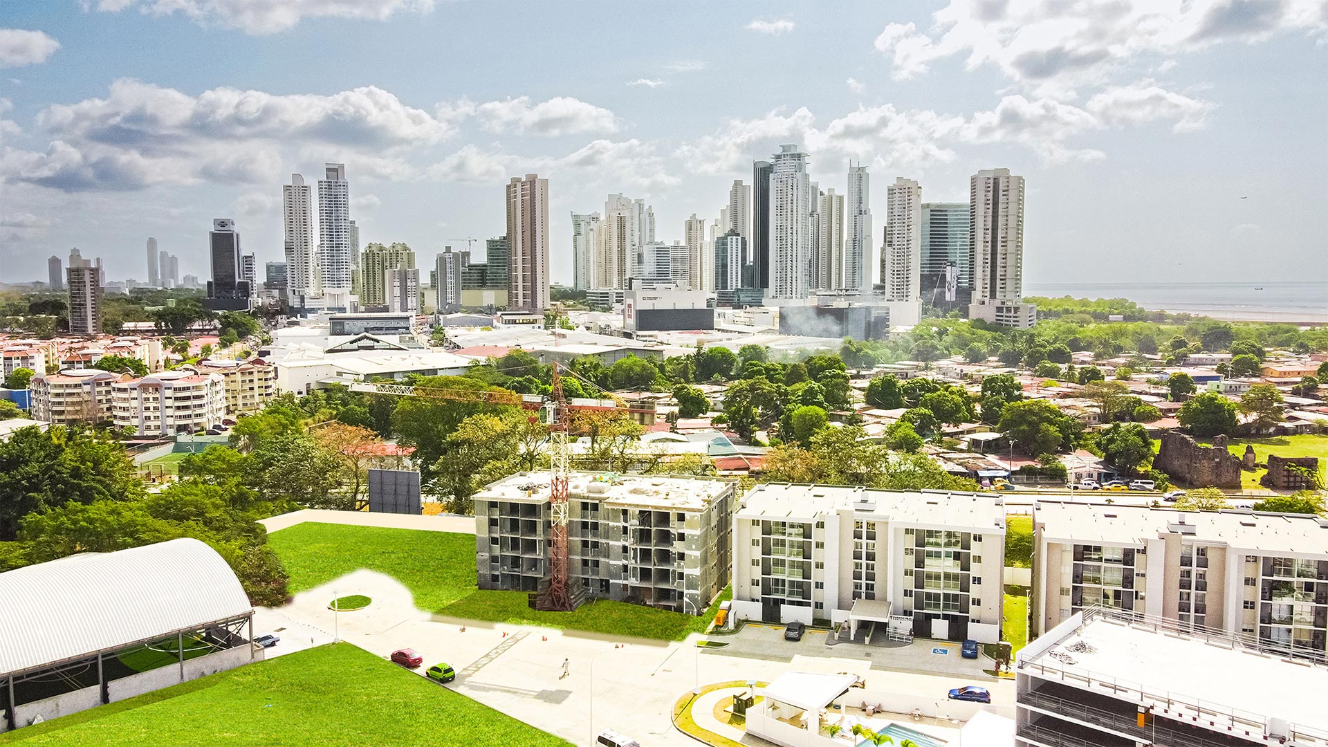 Panamá Viejo Residences: Tranquil Urban Homes in Panama City