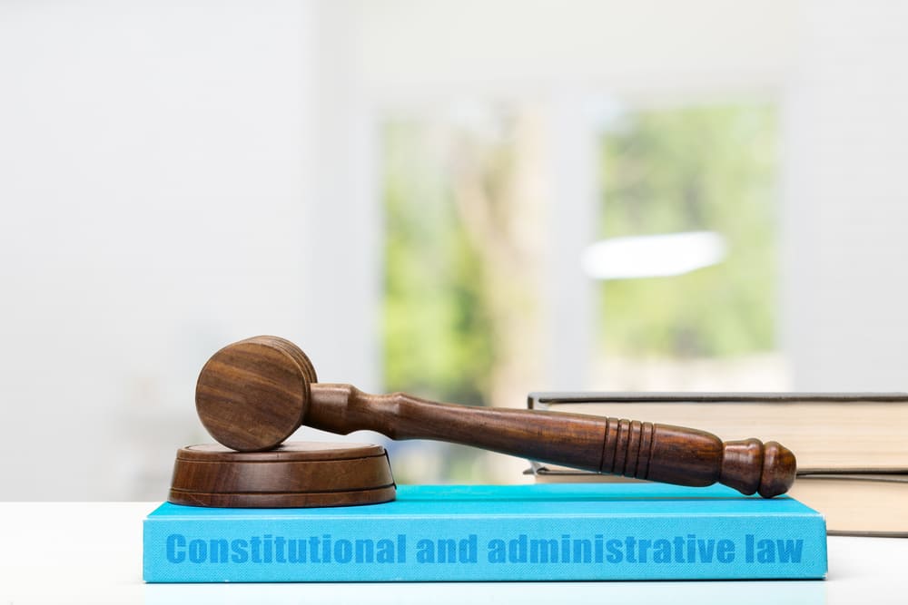 especializacion en posgrado de derecho administrativo
