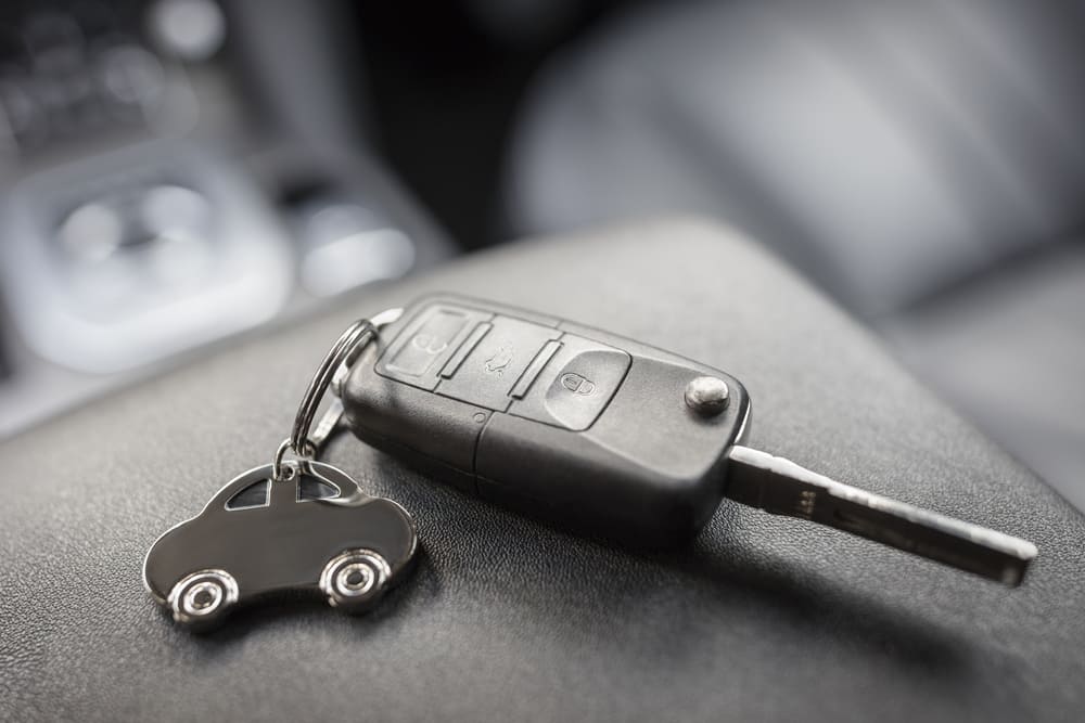 La cerrajería de llaves para autos