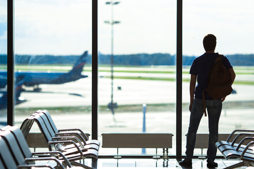 El Salvador consolida servicios aeroportuarios con procesos técnicos alineados a estándares globales