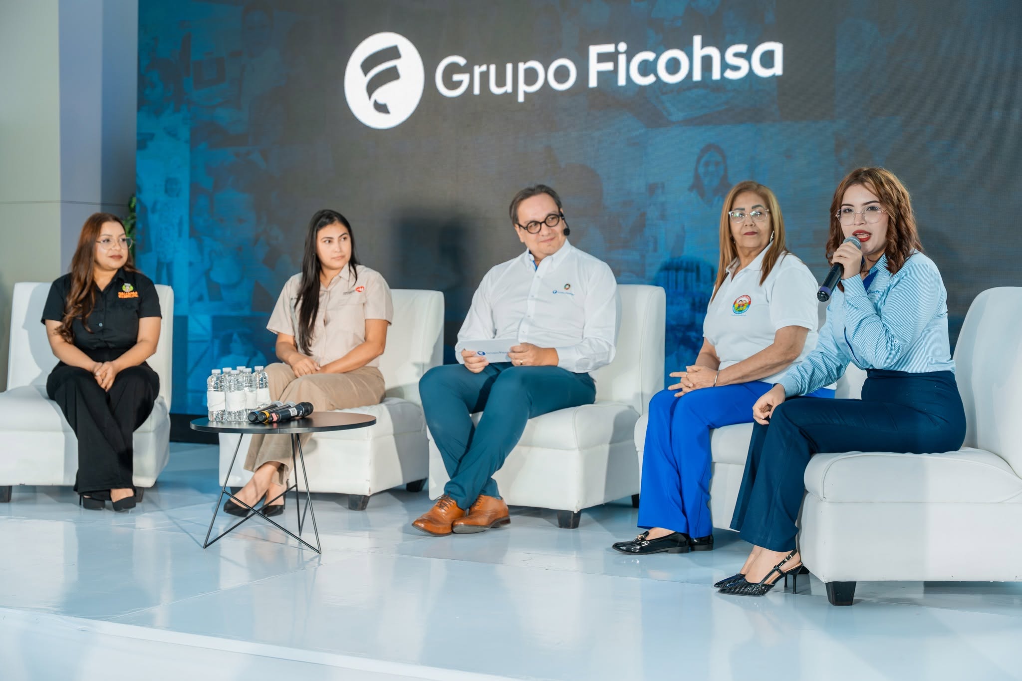 Resultados y gestión sostenible en la memoria de sostenibilidad 2025 de Grupo Ficohsa