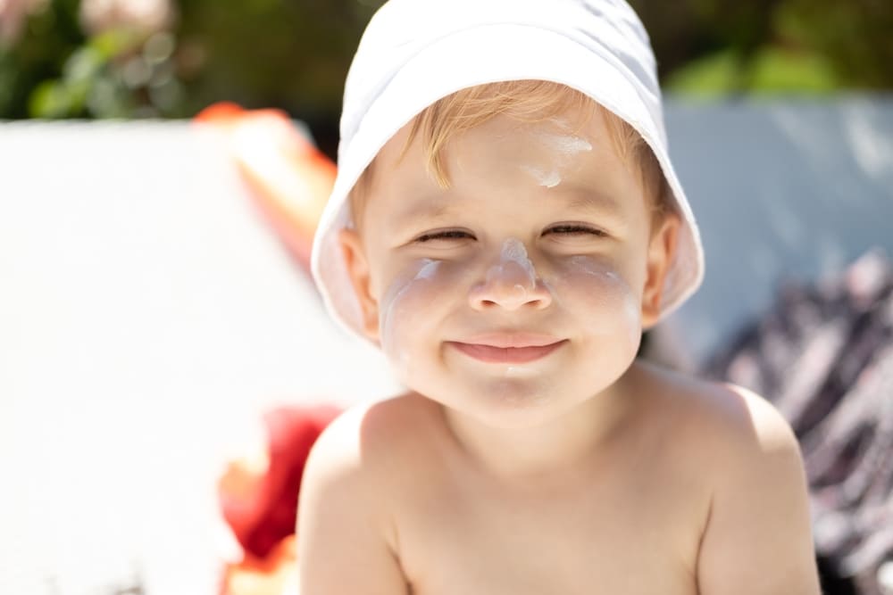 Importancia de la higiene y protección para la piel infantil