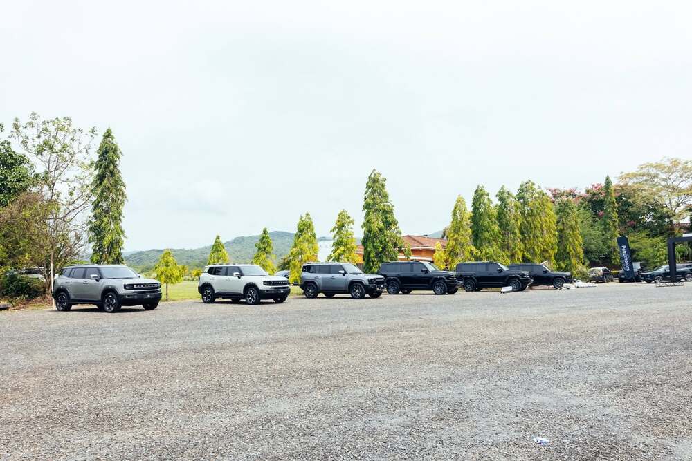 Guía de compra de autos chinos en Panamá: del taller a la reventa