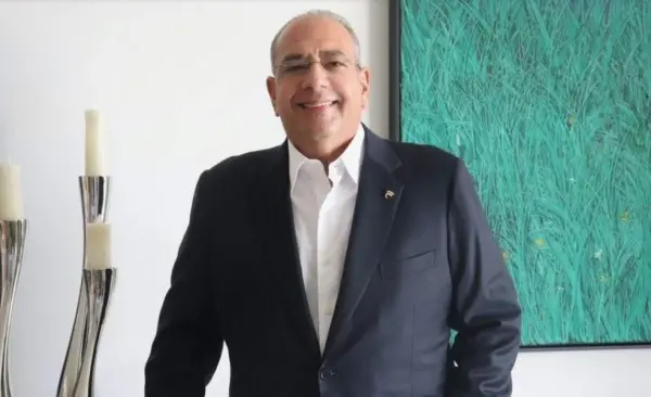 Estrategias de suplantación digital usan nombre de Camilo Atala para engañar